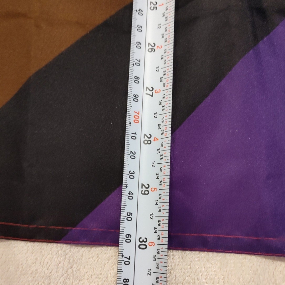 NEW! VANS PRIDE FLAG - Picture 11 of 11